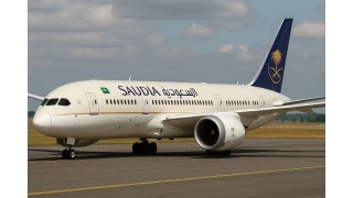 Suudi Arabistan uçağına yapılan bomba ihbarı paniğe neden oldu