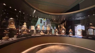 Topkap Saray'nn dnyaca nl saat koleksiyonu ziyarete ald