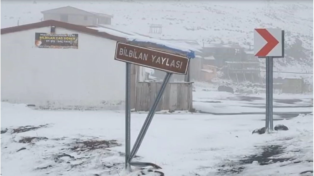 Bülbülan Yaylası beyaza büründü