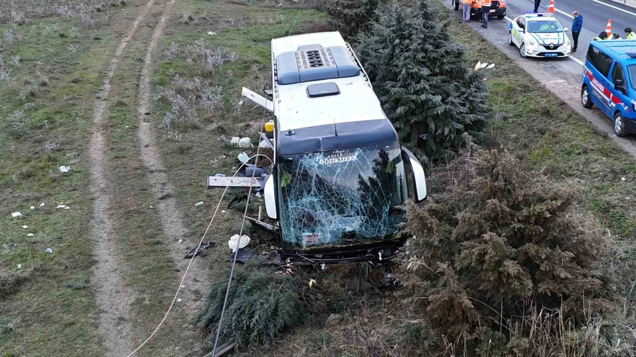 Gelibolu'daki otobüs kazası: 37 yaralı