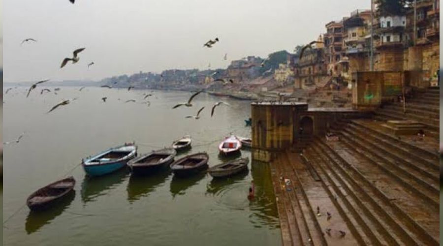 Hindistan'ın Ganj Nehri'nde çok sayıda ceset bulundu