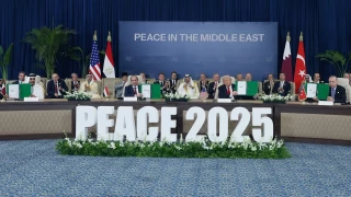 Kalc bar ve refah iin Trump deklarasyonu 4 liderin imzayla yaymland