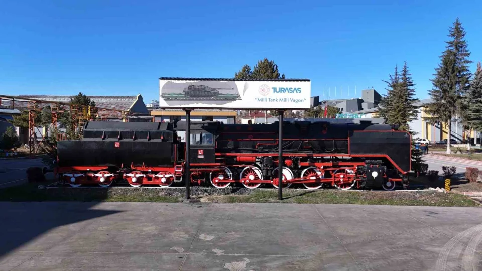 T�rkiye'nin ilk yerli lokomotifi 'Bozkurt'